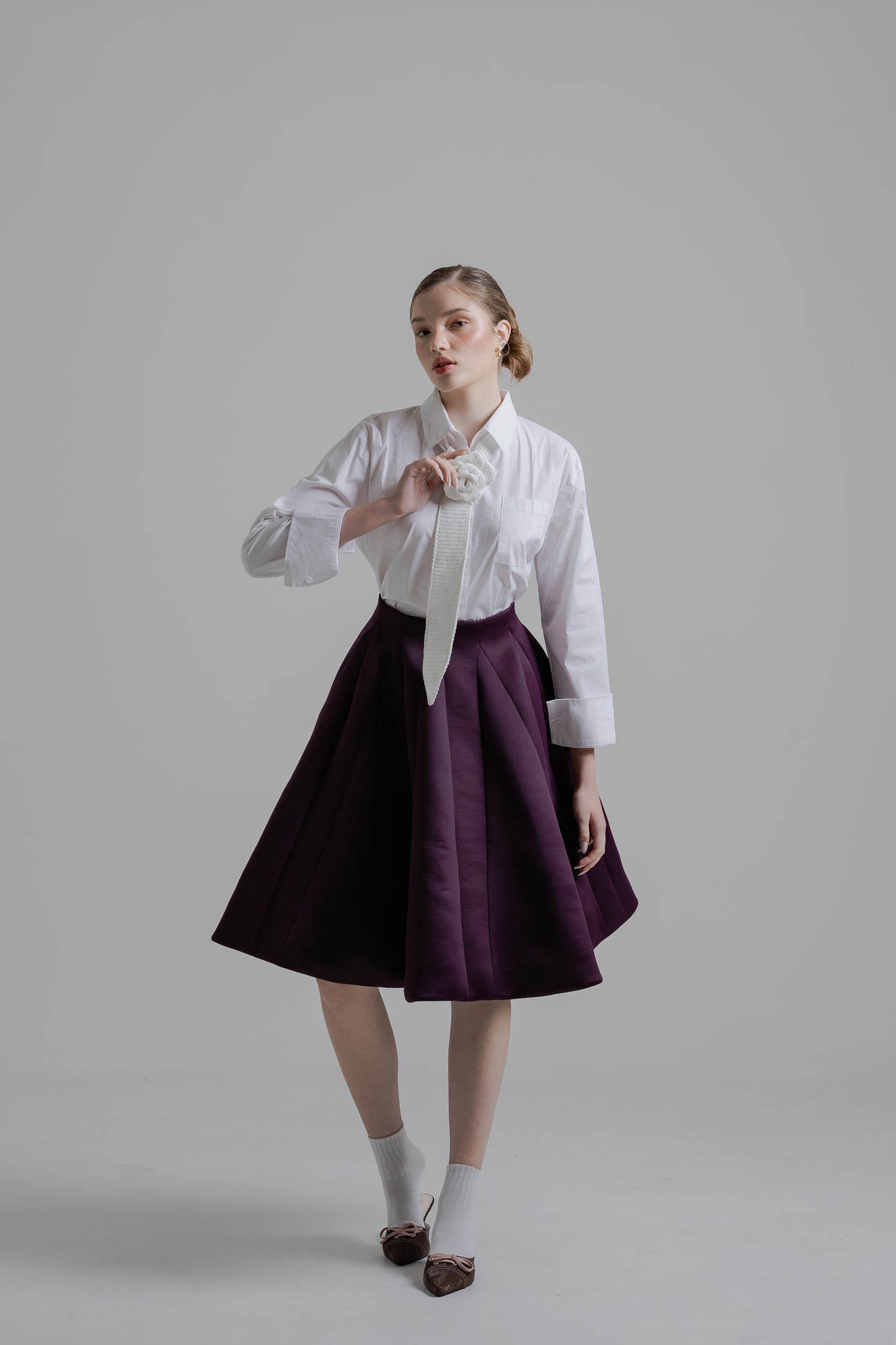 Rosette Tie in White